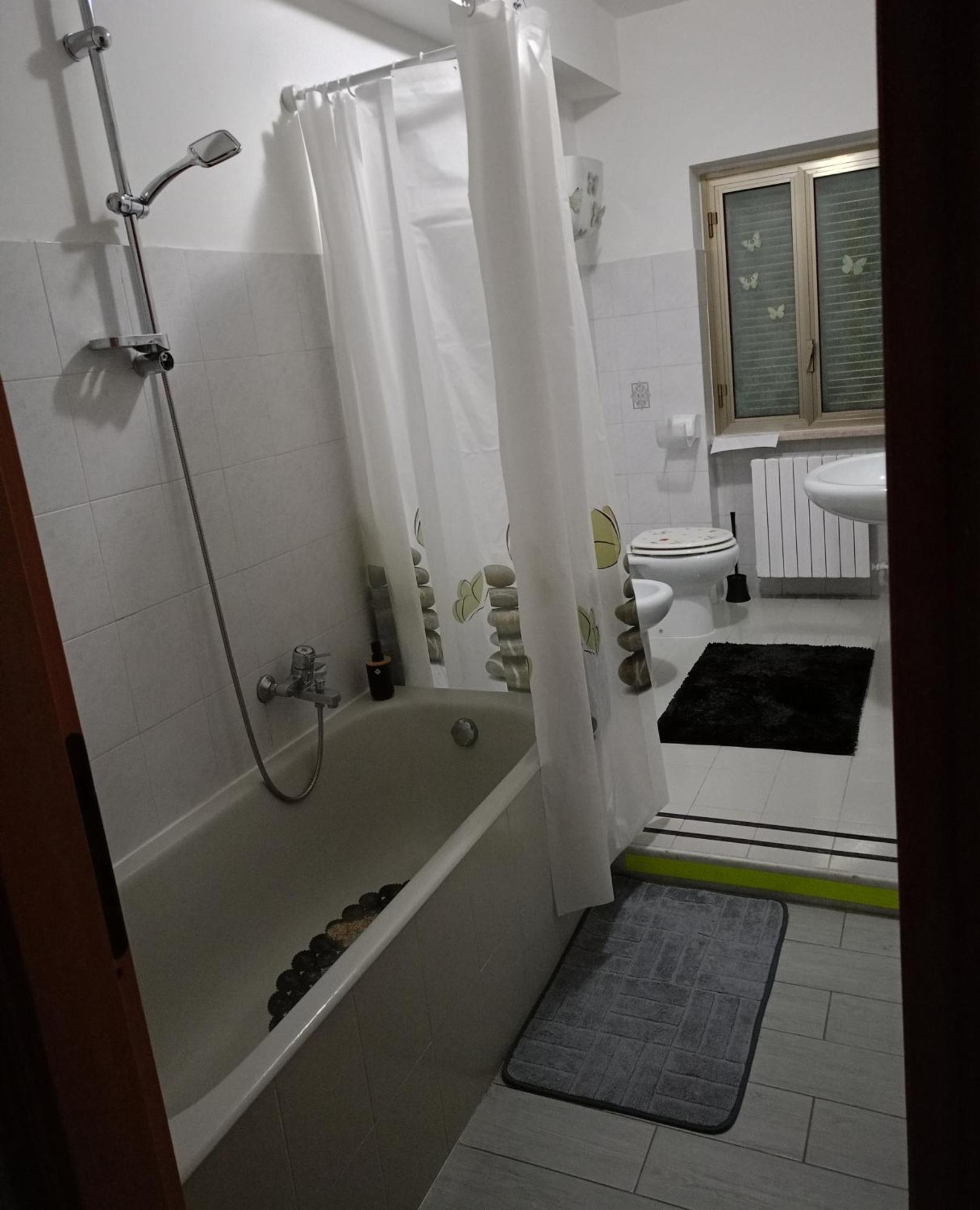 Alexia B&B Pesche Екстериор снимка